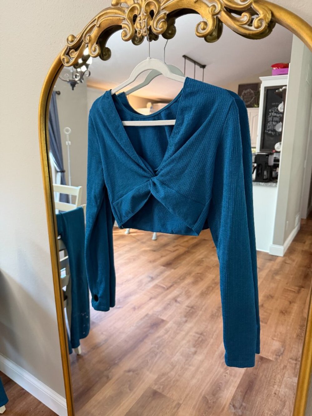 JoyLab Target Teal 2-Piece Flare Leg Matching Set | Estimated M - Picture 3 of 6